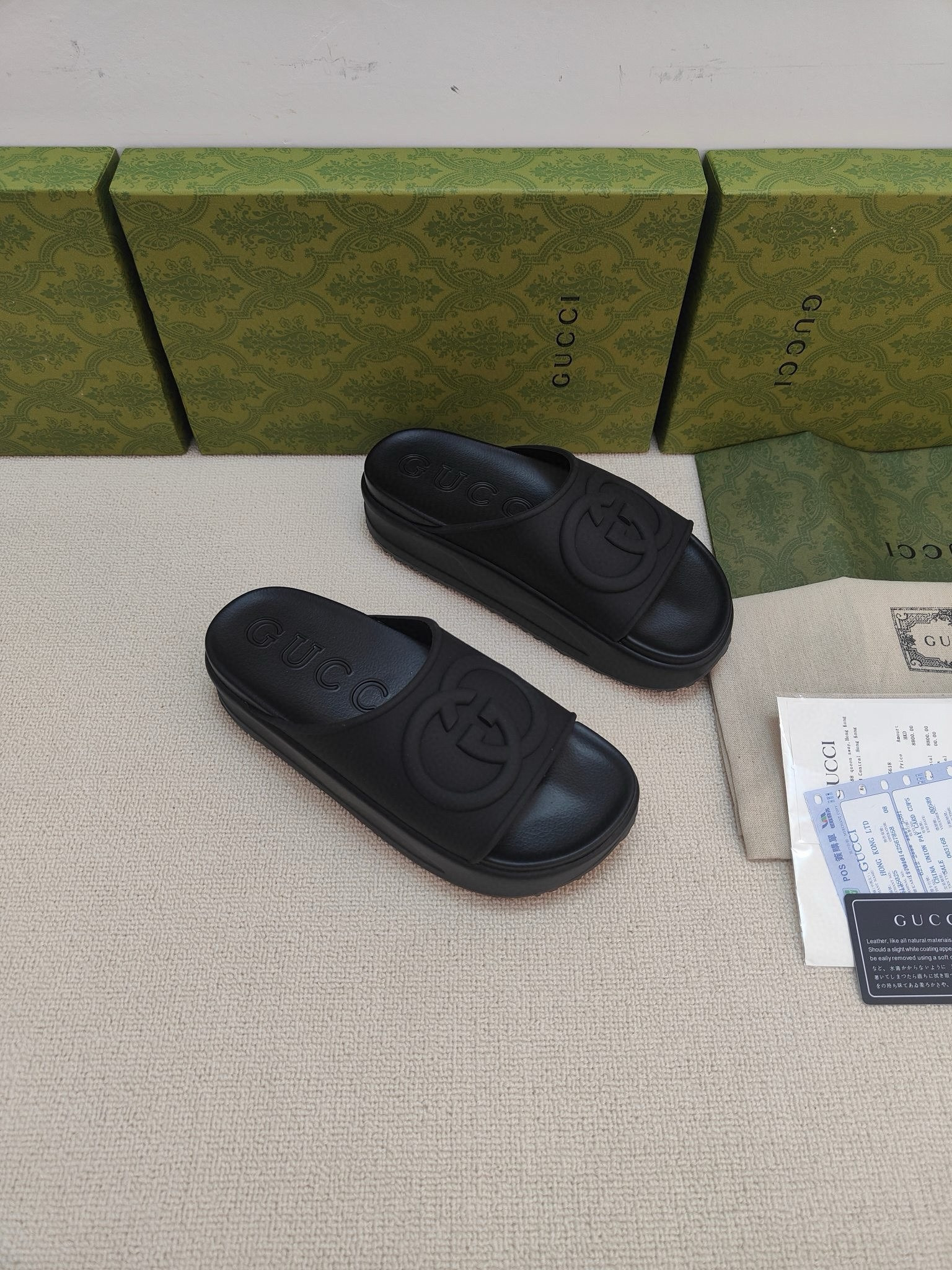 ua G*u*i gg slide sandal